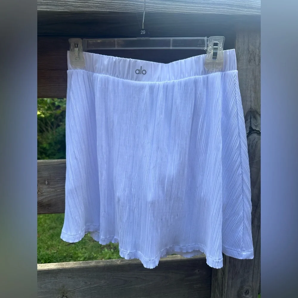 NWOT Alo Yoga Micro Plisse Tennis Skirt
